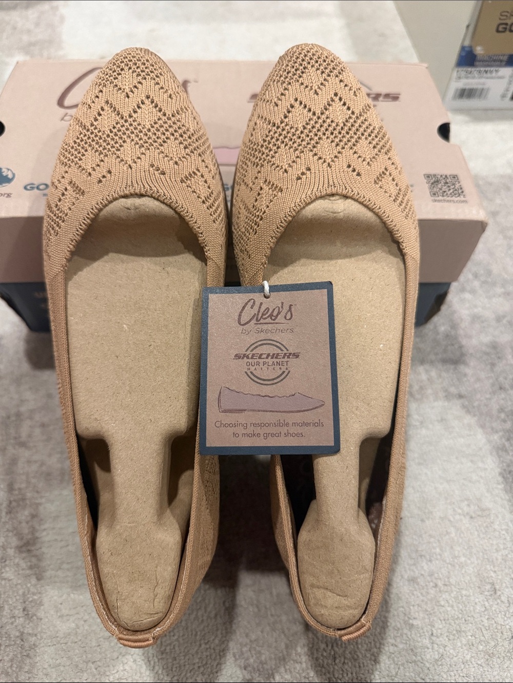 Skechers Cleo's Knit Ballet Flats in Tan